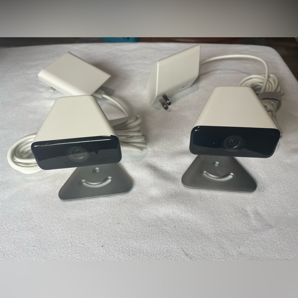 Xfinity Xcams 2 of them